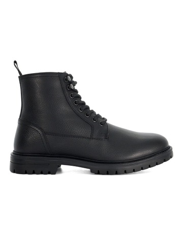 Caspar Boot in Black
