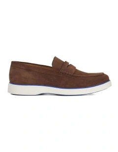 Buntis Loafer Shoes in Brown