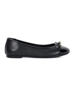 Hallis Ballet Flat in Black