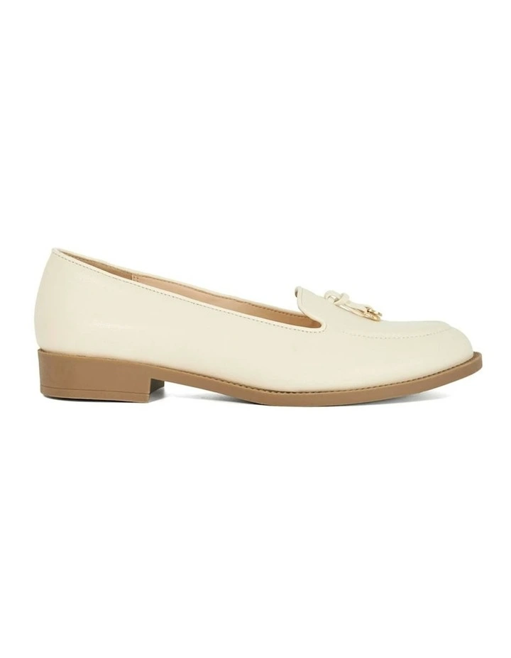 Globals Loafer in Ivory image 1