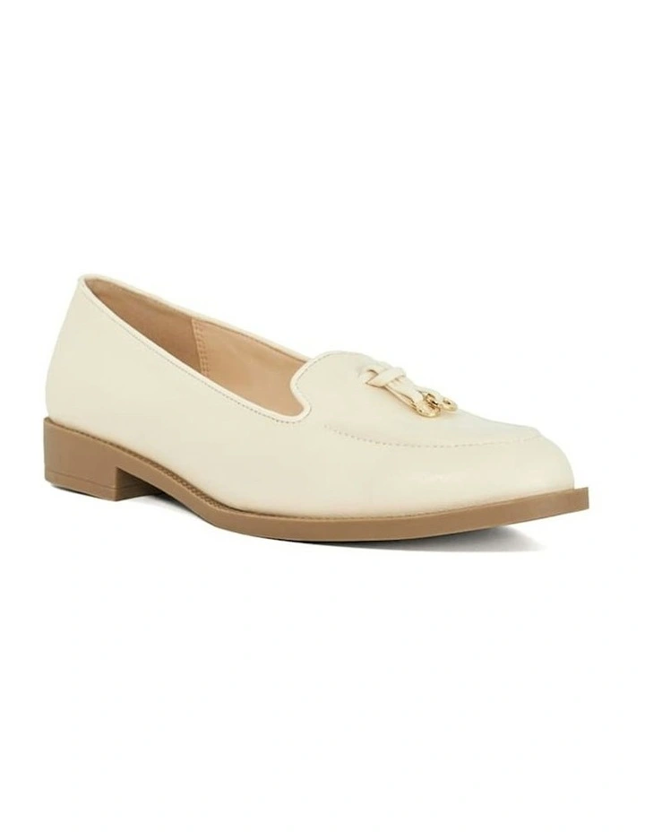 Globals Loafer in Ivory image 2