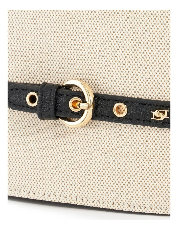 Breeze Bucket Bag in Black image 5