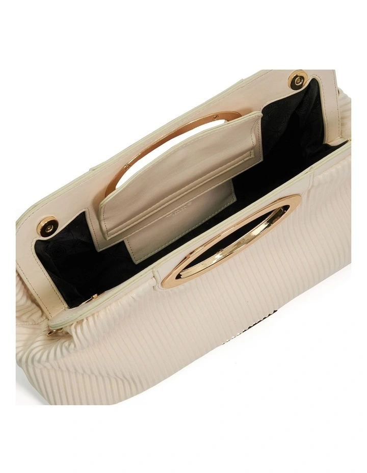 Ellsas Clutch in Beige image 3