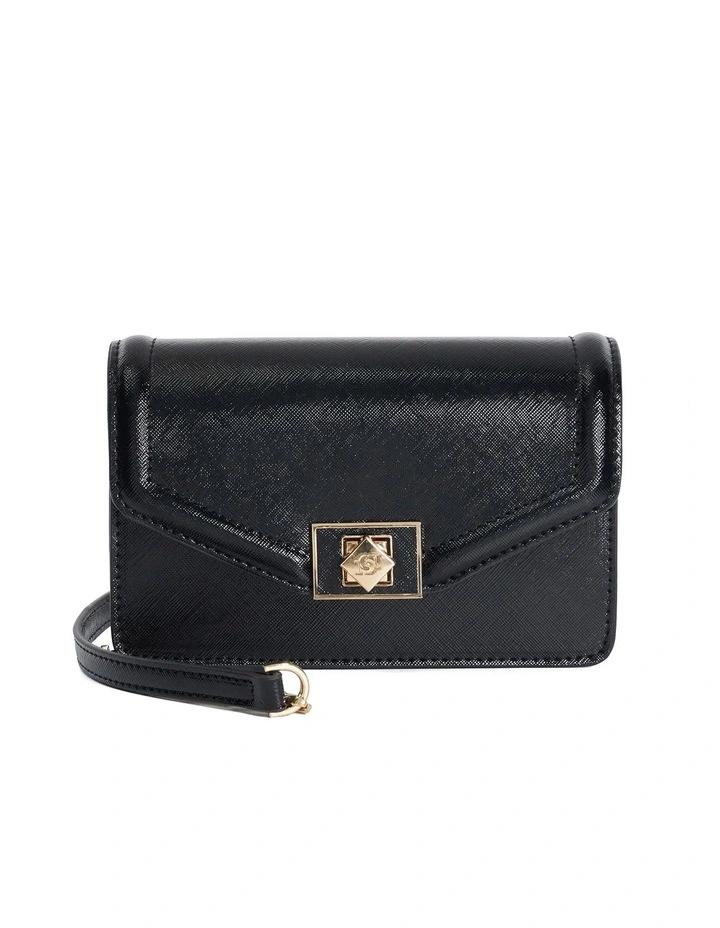Dassia Clutch In Black image 1