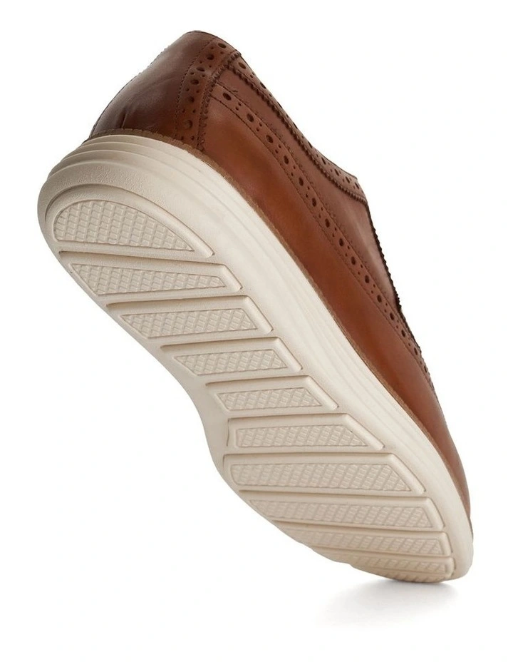 Bodhis Lace Up in Tan image 6