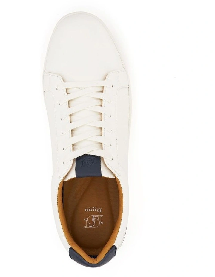Tezzy Trainer in White image 4