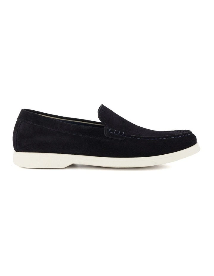 Buftonn Loafer in Navy image 1
