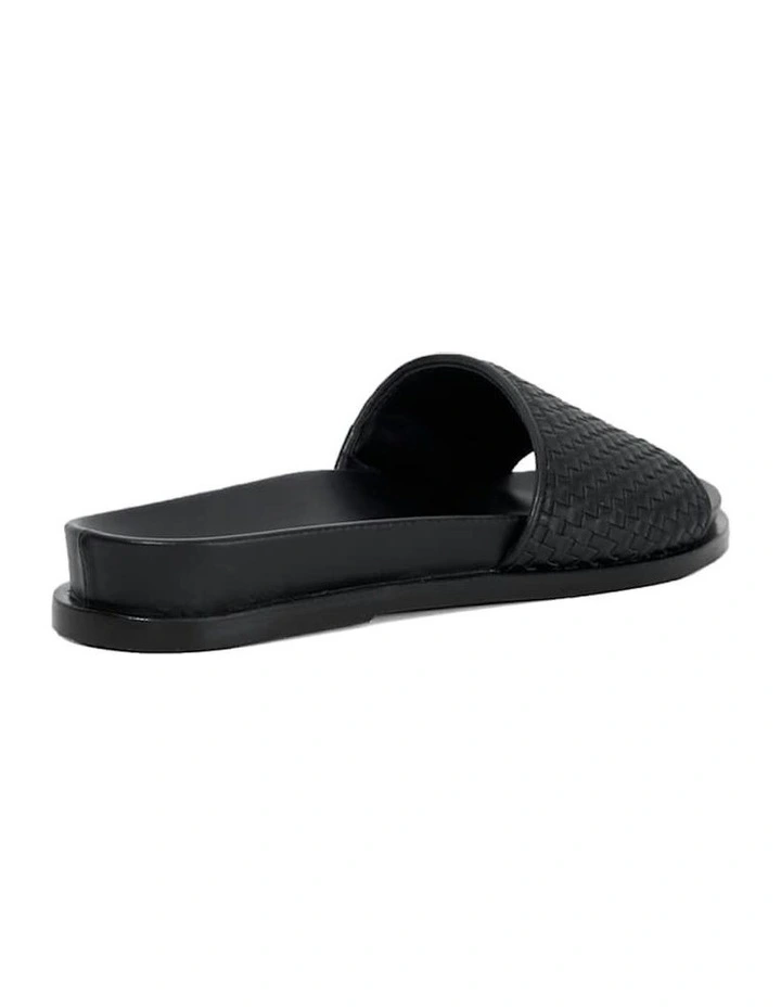 Lilas Sandal In Black image 4