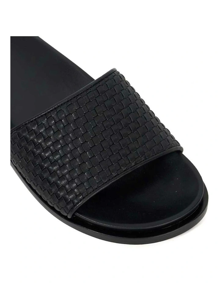 Lilas Sandal In Black image 5