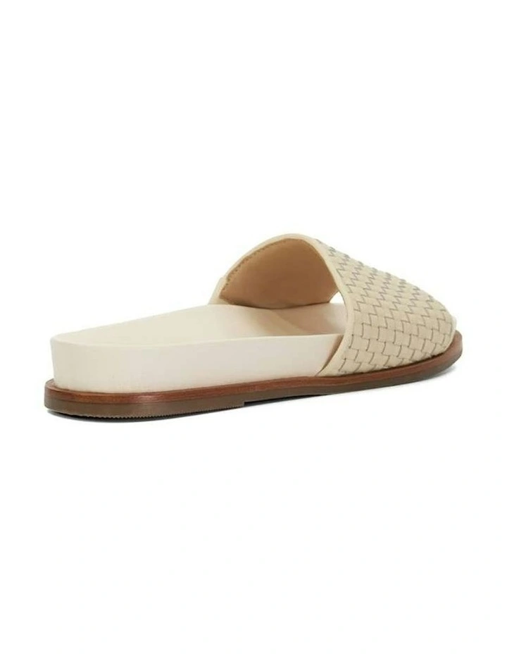 Lilas Sandal in Ecru image 4