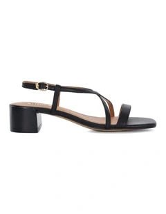 Jaskelle Sandal in Black