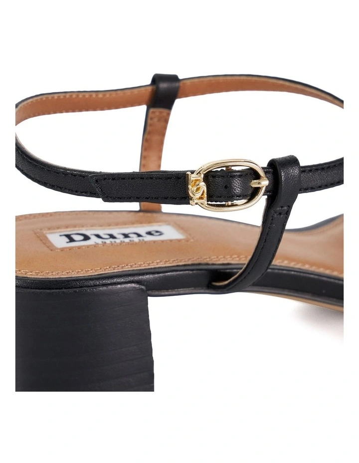 Jaskelle Sandal in Black image 5