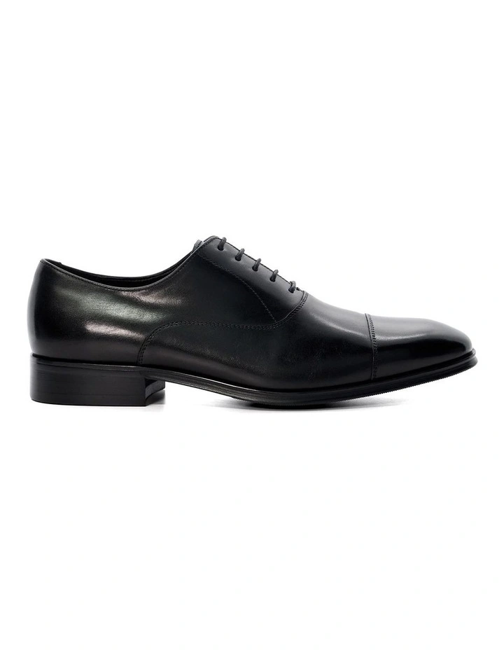 Solver Oxford Shoes in Black image 1