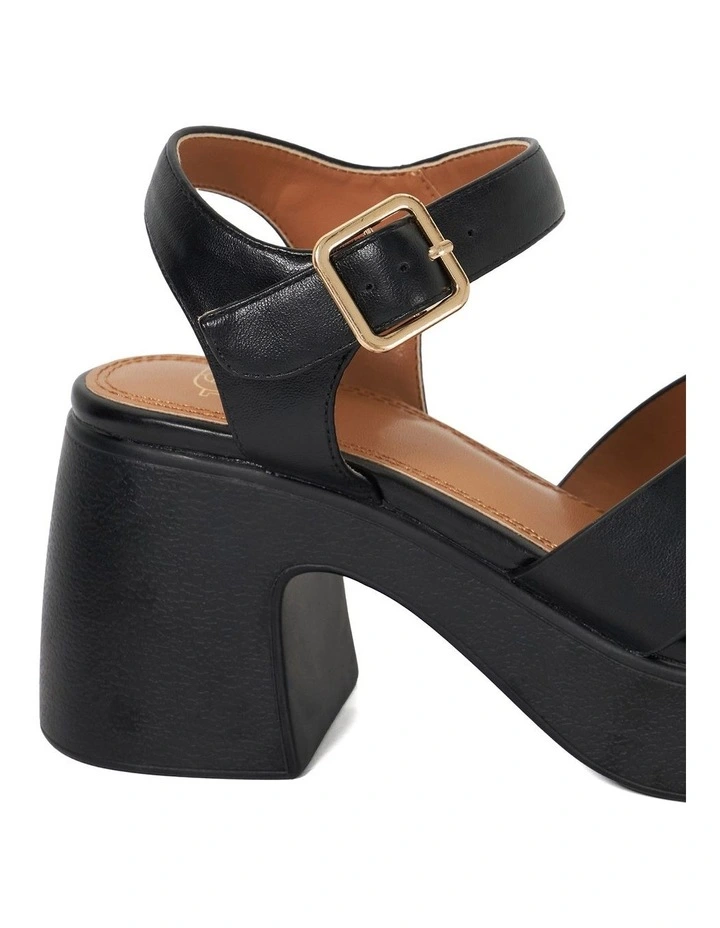 Jolanda Heeled Sandal in Black image 5