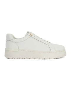 Emeelia Sneaker In Gold