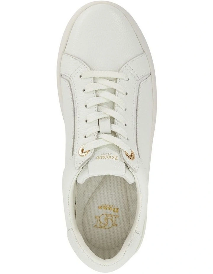 Emeelia Sneaker In Gold image 4