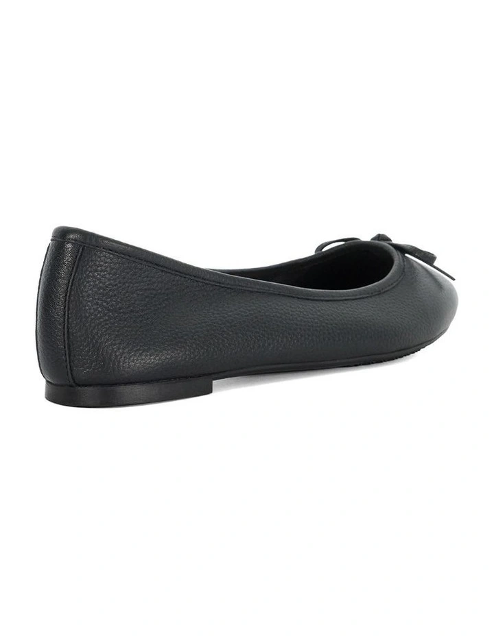 Harpington Ballet Flat In Black image 4