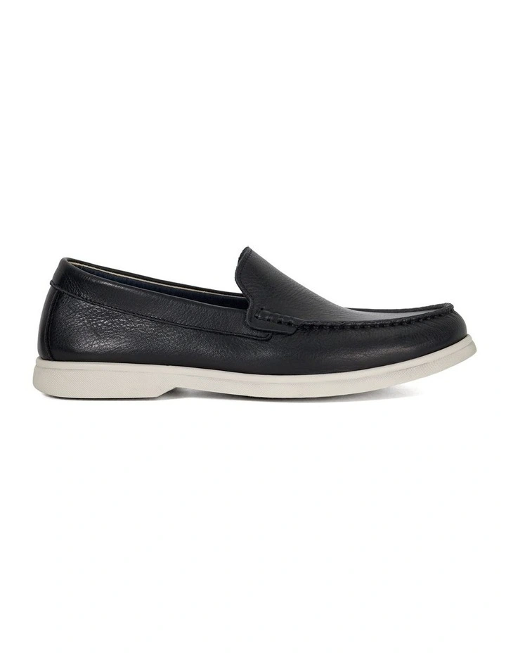 Buftonn Slip On in Black image 1