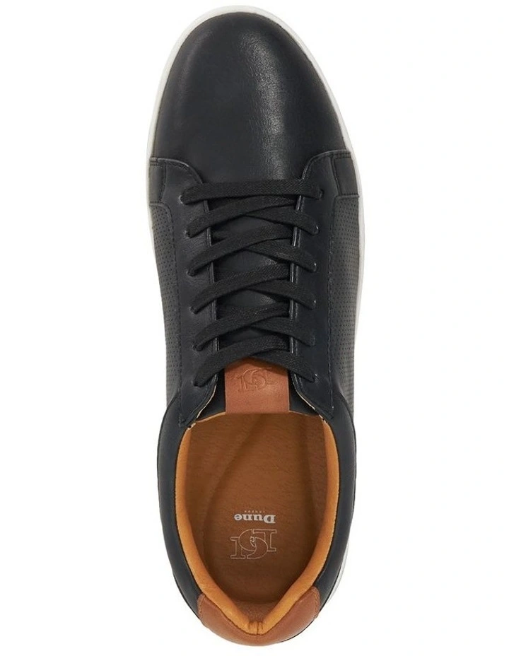 Tezzy Trainer In Black image 3
