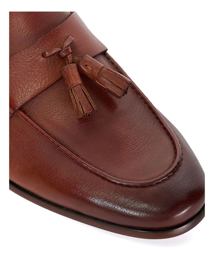 Supremium Loafer in Tan image 6
