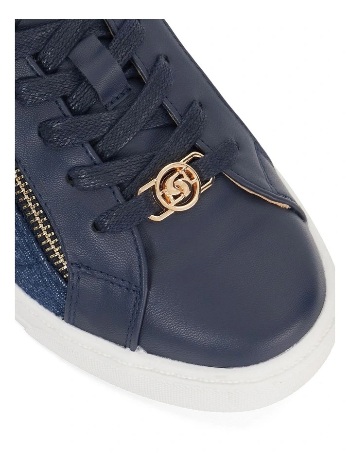 Eisel Trainer in Blue image 5