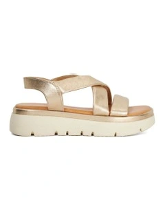 Lounge Sandal in Gold