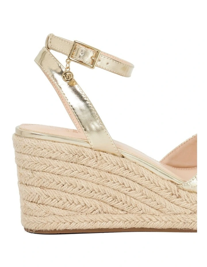 Kerries Wedge Sandal in Gold image 5