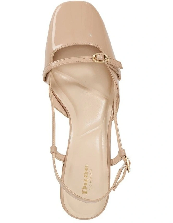 Definition Slingback Pump in Camel image 4