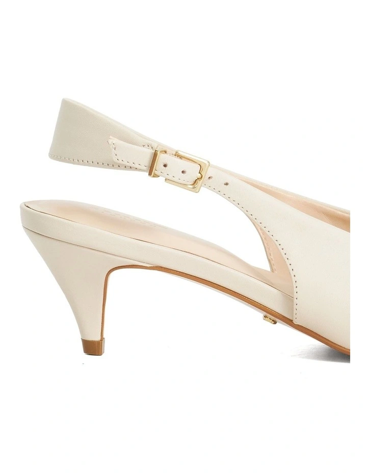 Connect Pump in Ecru image 5