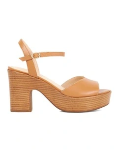 Johanna Platform Sandal in Tan