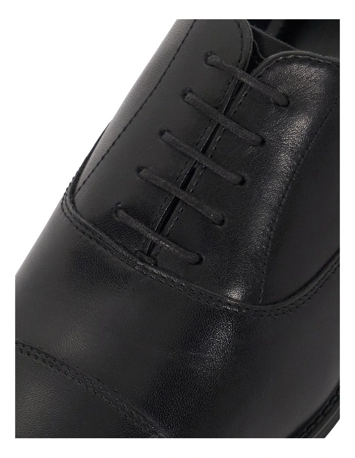 Steffon Oxford in Black image 5