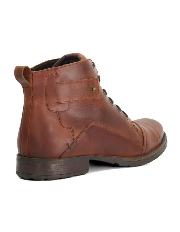 Simon Boot In Tan image 5