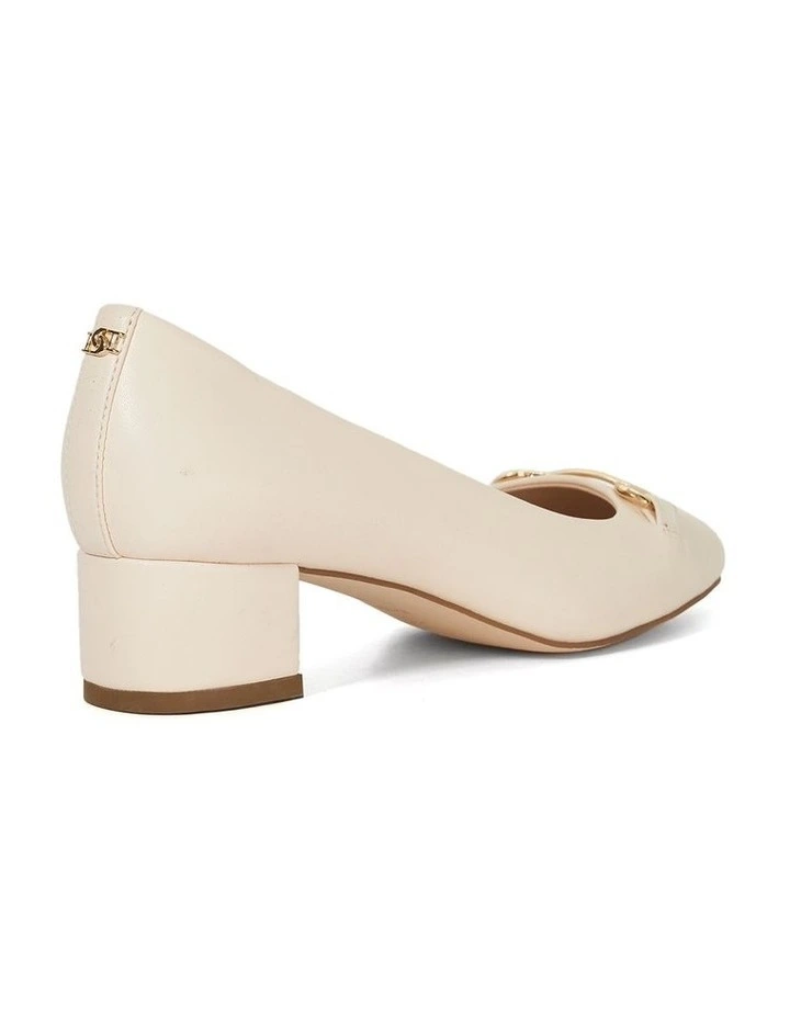 Bordering Block Heel Court in Ecru image 4