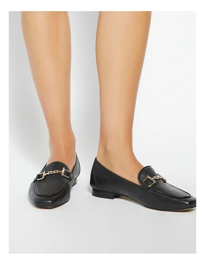 Grained Loafer In Black image 2