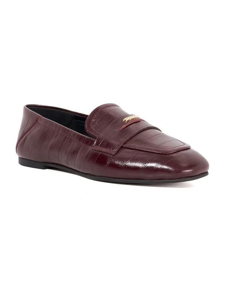 Glances Loafer in Burgundy image 2