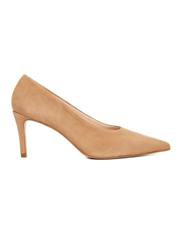 Aspiring High Cut Court Pump in Carmel image 1