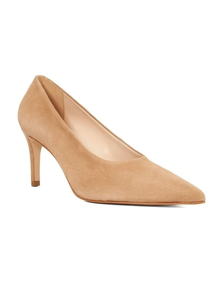 Aspiring High Cut Court Pump in Carmel image 3