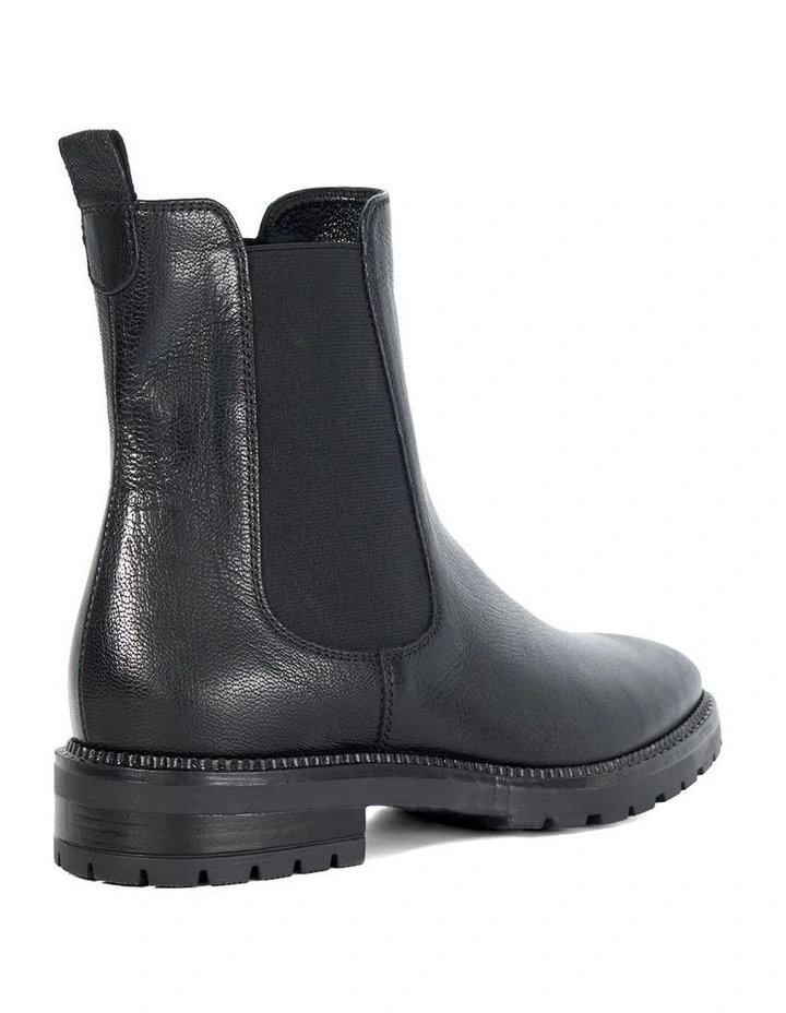 Poema Chelsea Boot in Black image 5