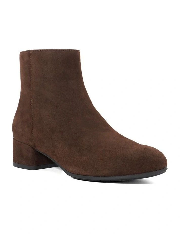 Pippie Boot in Brown image 3