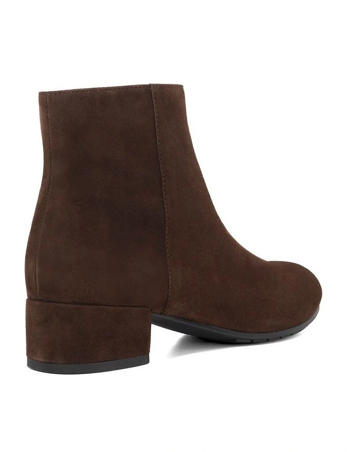 Pippie Boot in Brown image 5