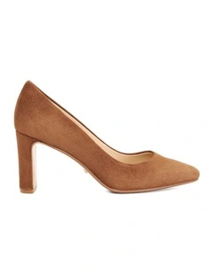 Arriving Mid Block Heel in Tan