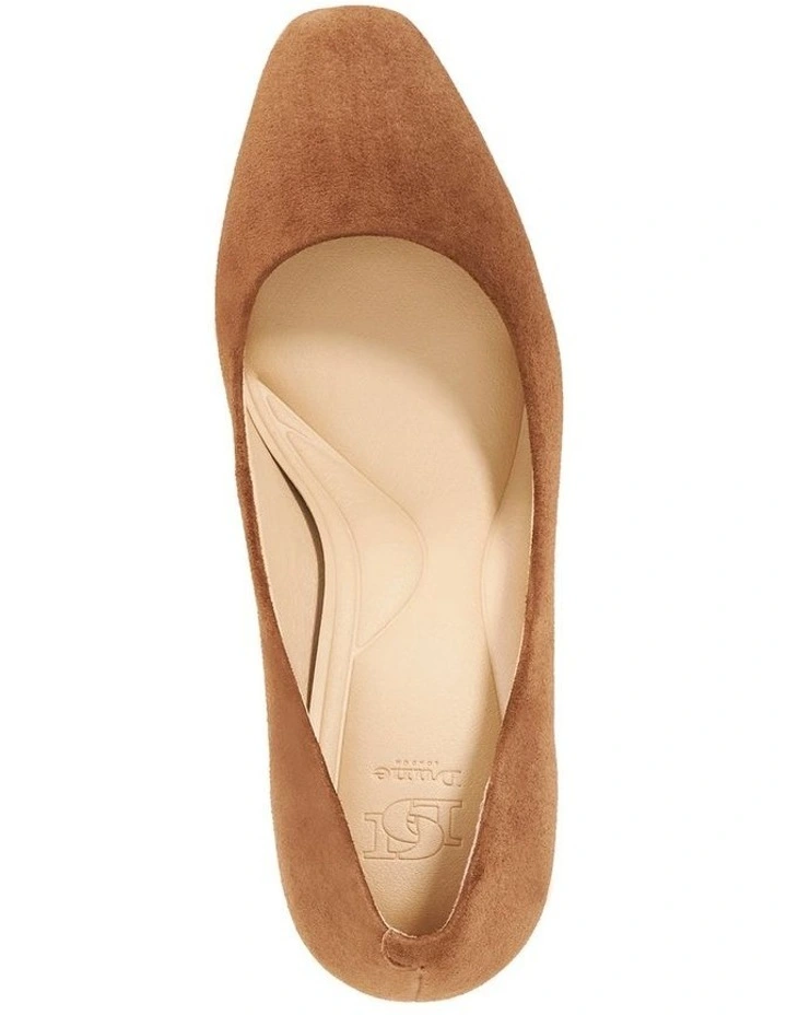 Arriving Mid Block Heel in Tan image 3