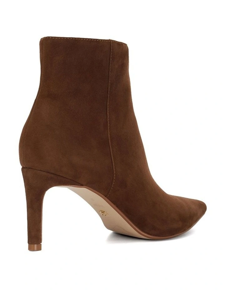 Obsessively Ankle Boot in Dark Tan image 5