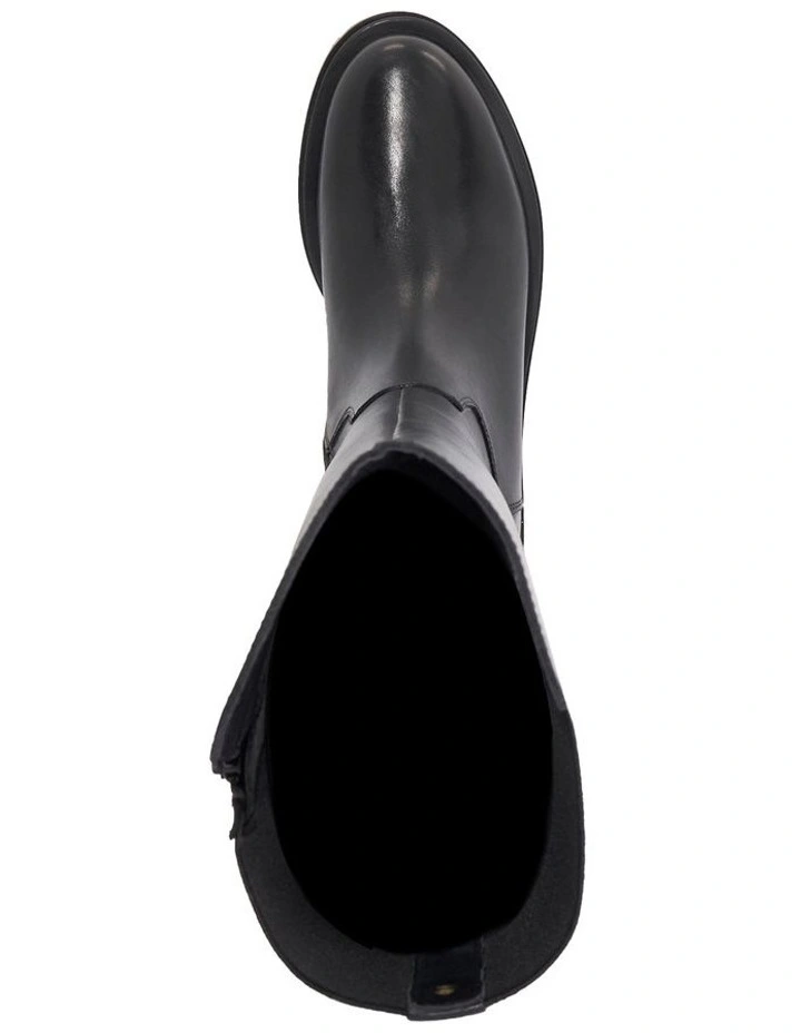 Tagu Boot in Black image 3