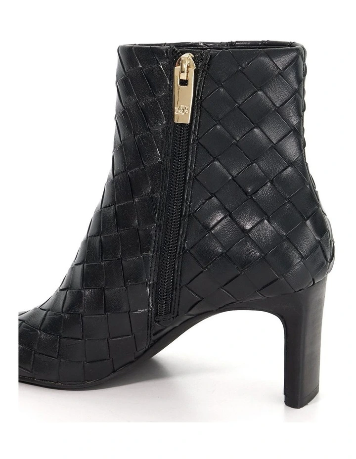 Occur Boot in Black image 5