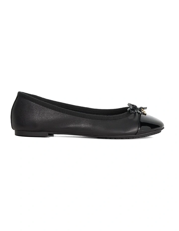 Harpington Ballet Flat In Black image 1