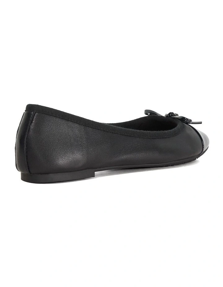 Harpington Ballet Flat In Black image 4