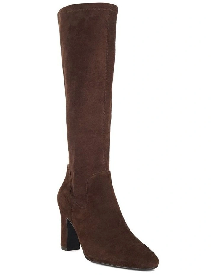 Simple Knee High Boot in Brown image 3