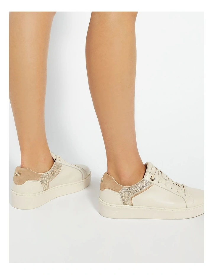 Elli Flatform Shoe in Cream image 2