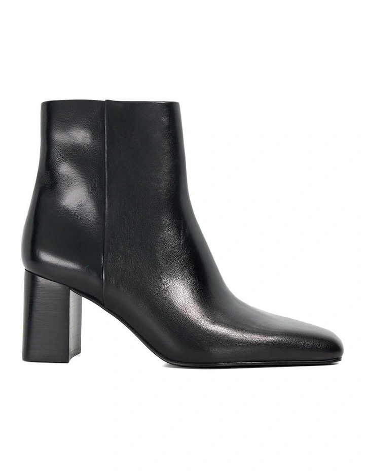 Panamas Ankle Boots in Black image 1